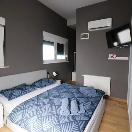 Rooms Matic Velika Mlaka Exterior photo